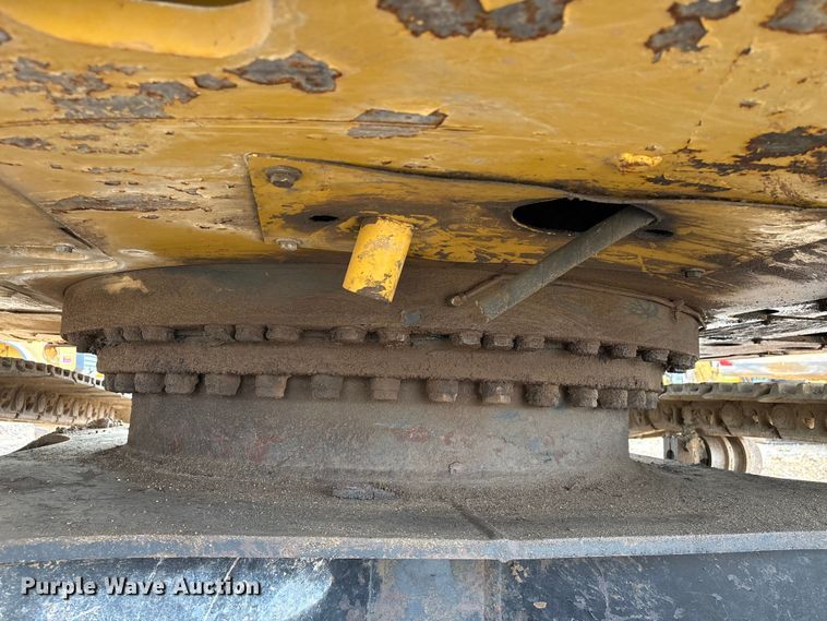 image for item EA7095 2013 Caterpillar 328D LCR excavator
