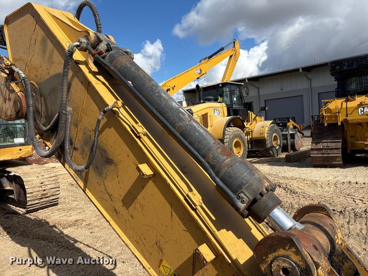 image for item EA7095 2013 Caterpillar 328D LCR excavator