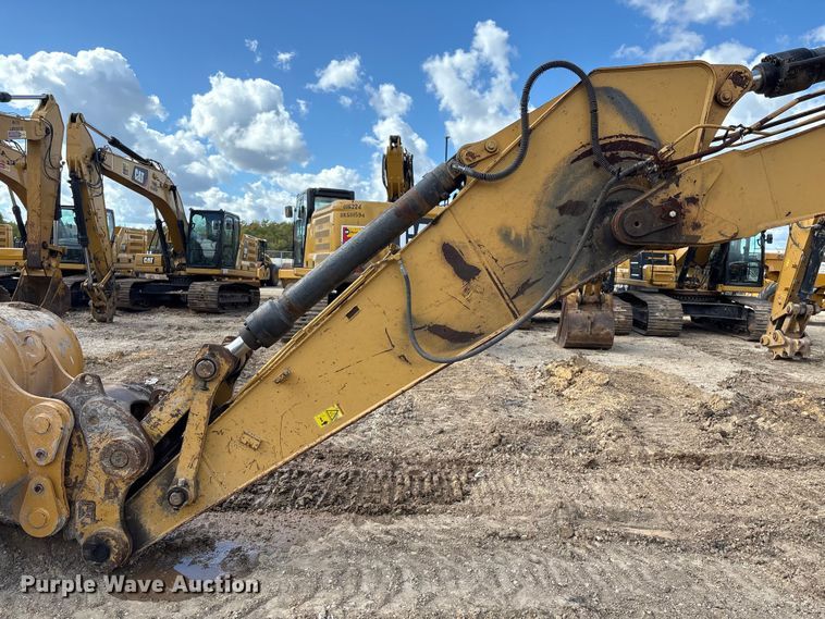 image for item EA7095 2013 Caterpillar 328D LCR excavator