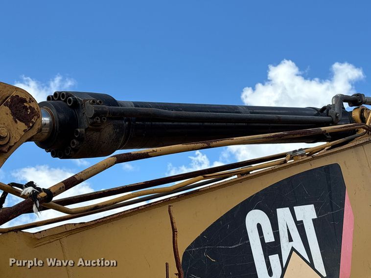 image for item EA7095 2013 Caterpillar 328D LCR excavator