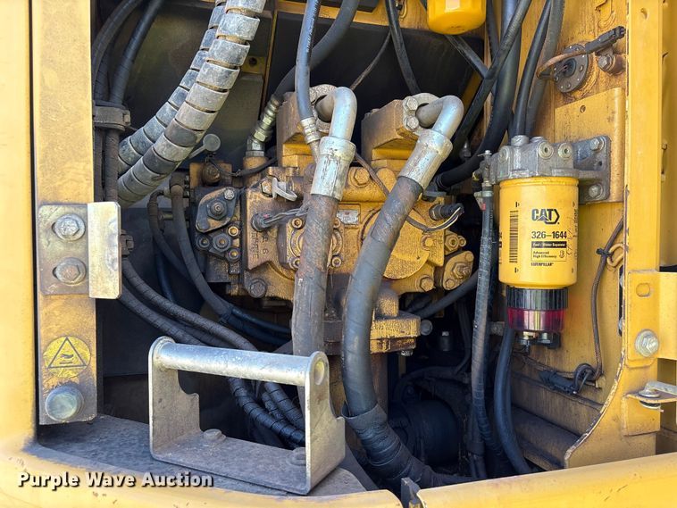 image for item EA7095 2013 Caterpillar 328D LCR excavator