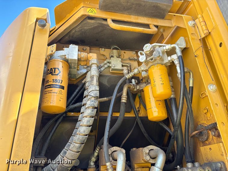 image for item EA7095 2013 Caterpillar 328D LCR excavator