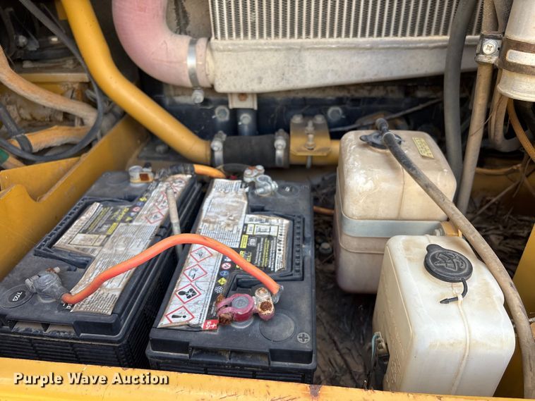 image for item EA7095 2013 Caterpillar 328D LCR excavator