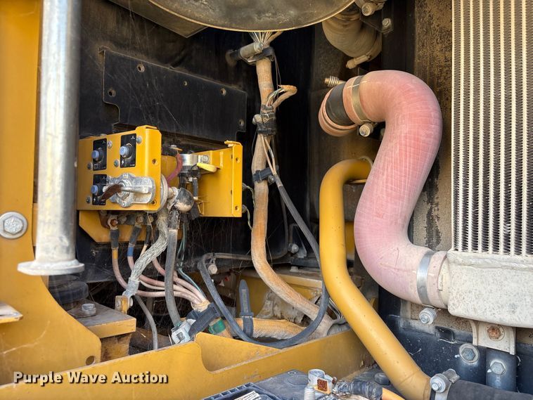 image for item EA7095 2013 Caterpillar 328D LCR excavator