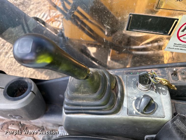 image for item EA7095 2013 Caterpillar 328D LCR excavator