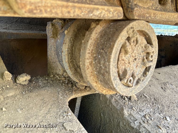 image for item EA7095 2013 Caterpillar 328D LCR excavator