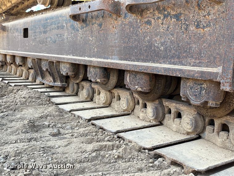 image for item EA7095 2013 Caterpillar 328D LCR excavator