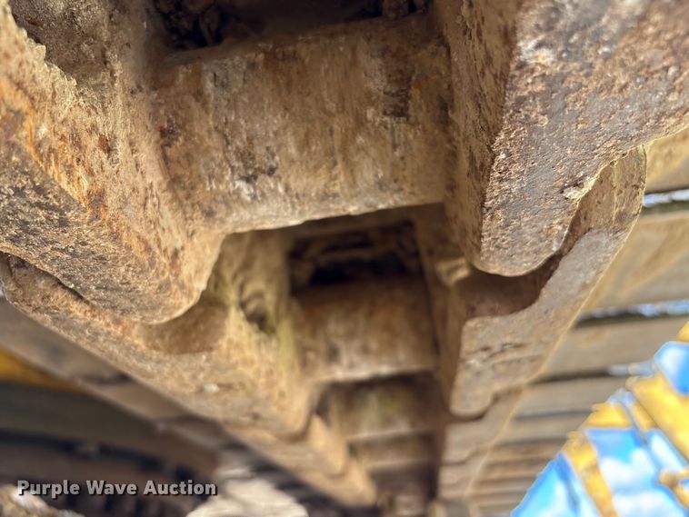 image for item EA7095 2013 Caterpillar 328D LCR excavator