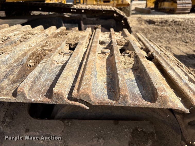 image for item EA7095 2013 Caterpillar 328D LCR excavator