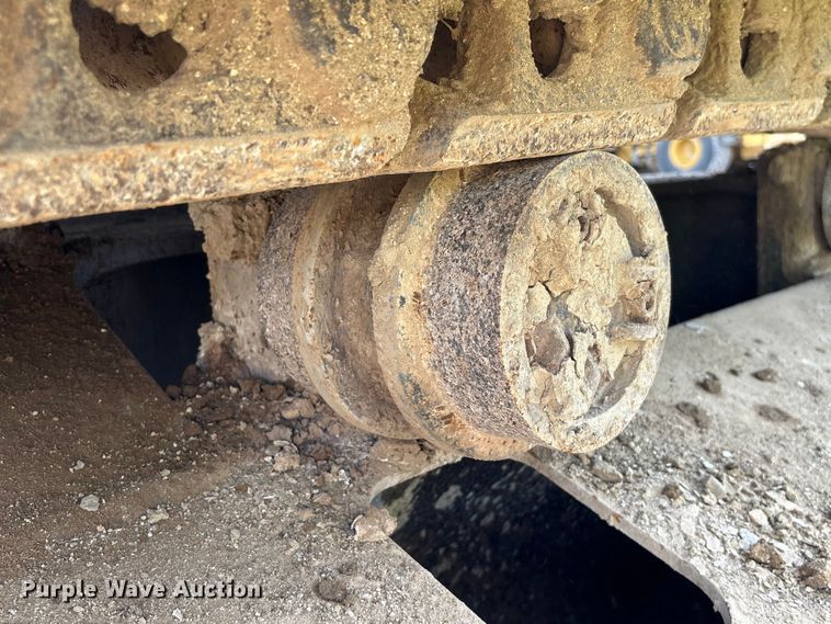 image for item EA7095 2013 Caterpillar 328D LCR excavator