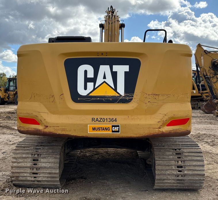 image for item EA7096 2018 Caterpillar 323 excavator
