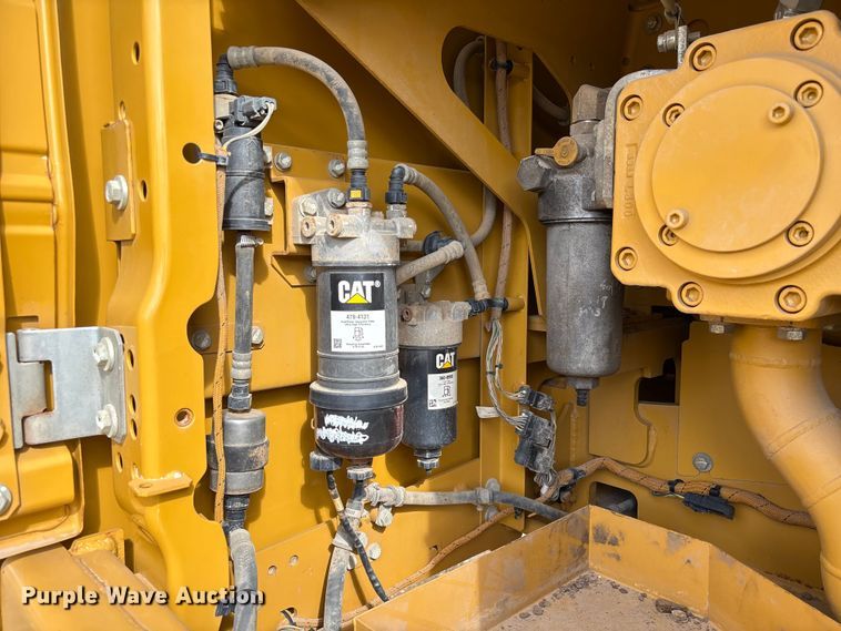 image for item EA7096 2018 Caterpillar 323 excavator