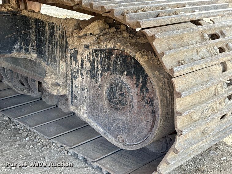 image for item EA7096 2018 Caterpillar 323 excavator