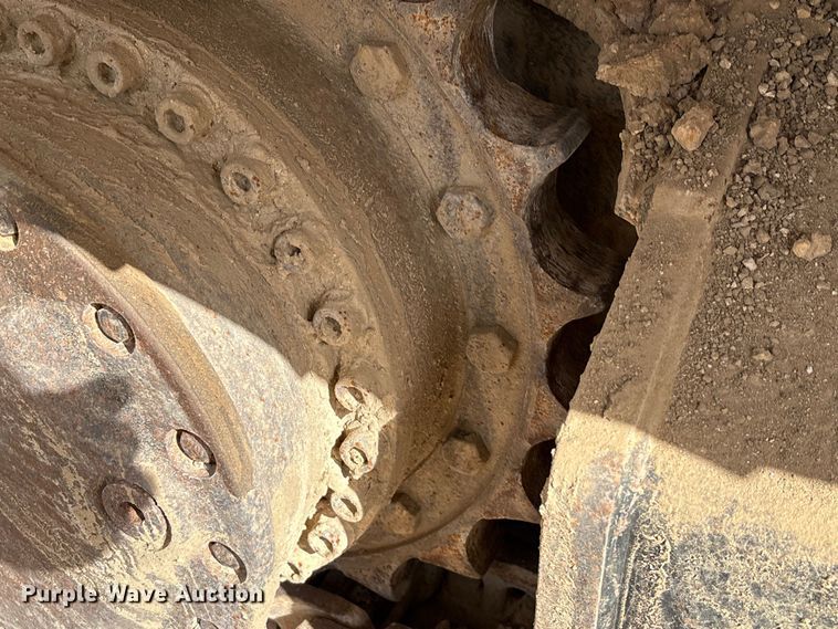 image for item EA7096 2018 Caterpillar 323 excavator