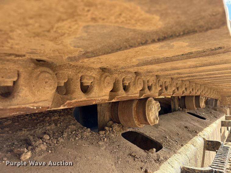 image for item EA7096 2018 Caterpillar 323 excavator