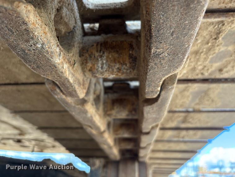 image for item EA7096 2018 Caterpillar 323 excavator