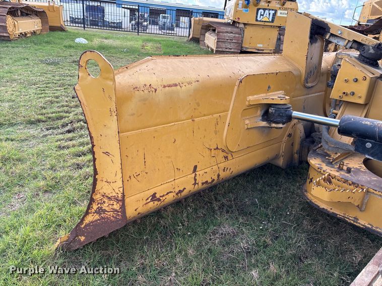 image for item EA7097 2018 Caterpillar D3K2 LGP dozer