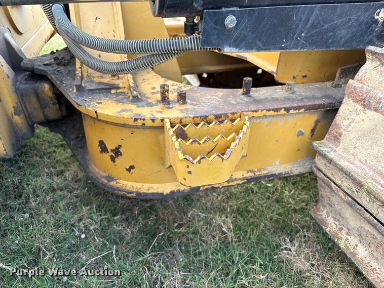 image for item EA7097 2018 Caterpillar D3K2 LGP dozer