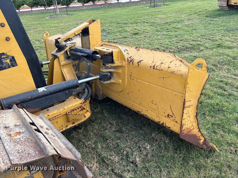 image for item EA7097 2018 Caterpillar D3K2 LGP dozer