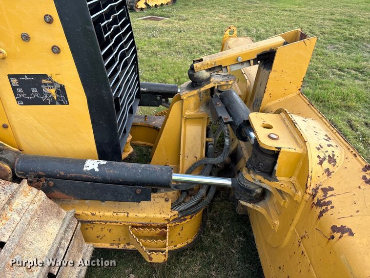 image for item EA7097 2018 Caterpillar D3K2 LGP dozer