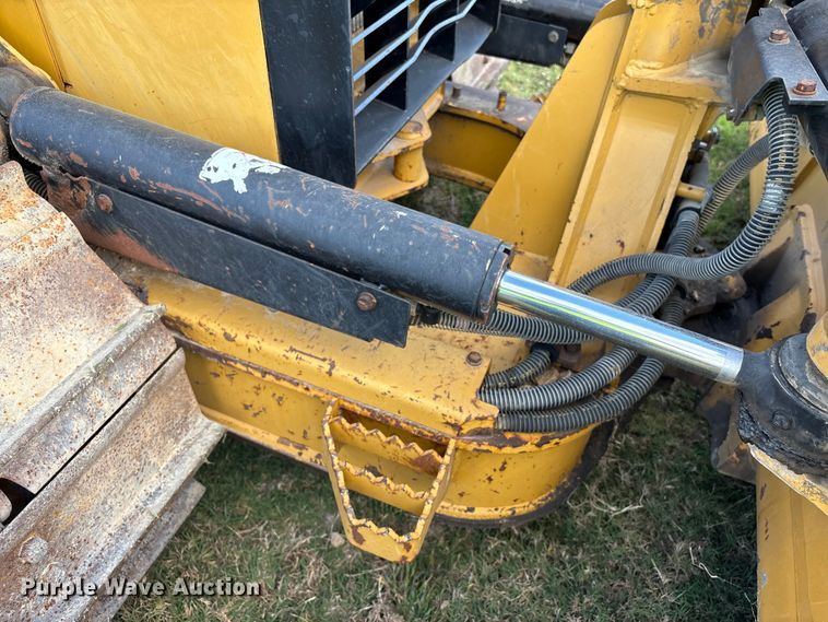 image for item EA7097 2018 Caterpillar D3K2 LGP dozer