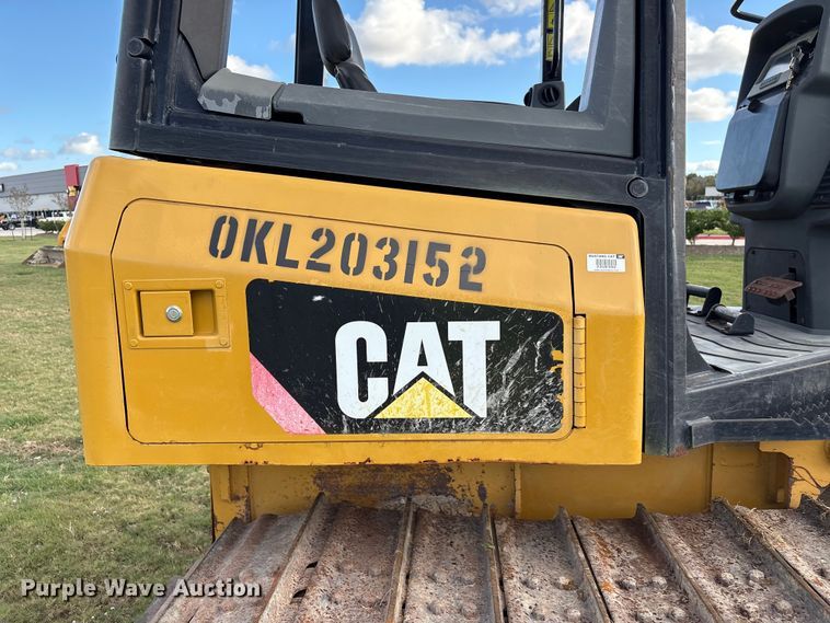 image for item EA7097 2018 Caterpillar D3K2 LGP dozer