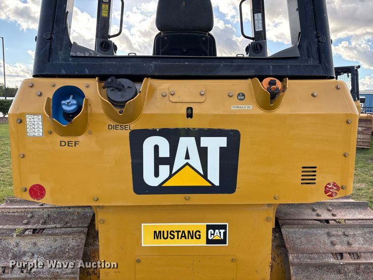 image for item EA7097 2018 Caterpillar D3K2 LGP dozer