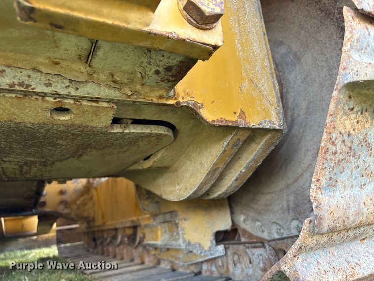 image for item EA7097 2018 Caterpillar D3K2 LGP dozer