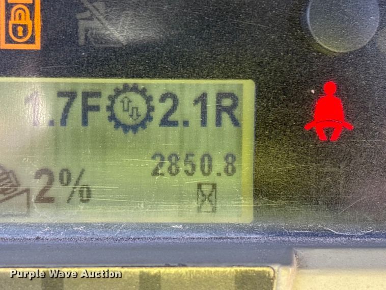 image for item EA7097 2018 Caterpillar D3K2 LGP dozer