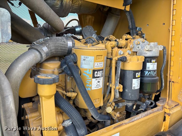 image for item EA7097 2018 Caterpillar D3K2 LGP dozer