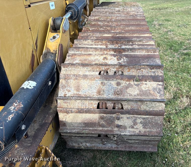 image for item EA7097 2018 Caterpillar D3K2 LGP dozer