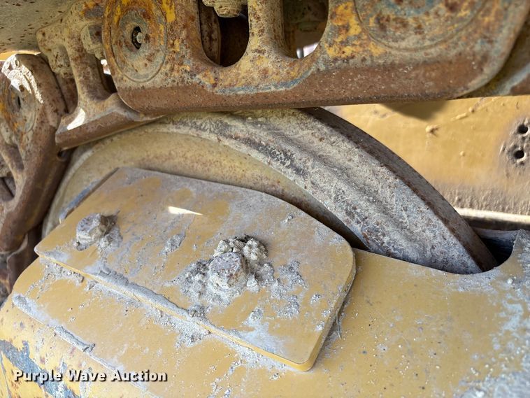 image for item EA7097 2018 Caterpillar D3K2 LGP dozer