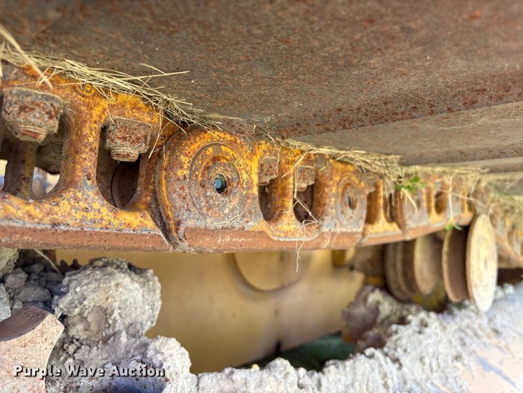 image for item EA7097 2018 Caterpillar D3K2 LGP dozer