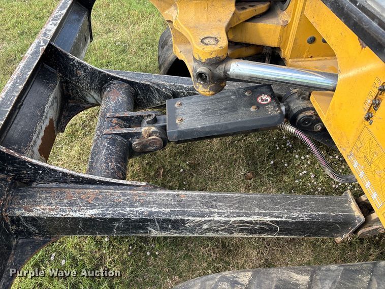 image for item EA7098 2021 Caterpillar 306 CR mini excavator