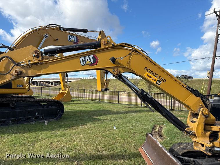 image for item EA7098 2021 Caterpillar 306 CR mini excavator