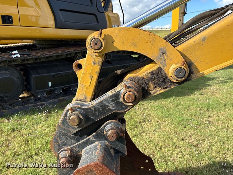 image for item EA7098 2021 Caterpillar 306 CR mini excavator