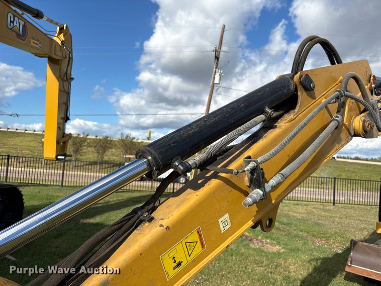 image for item EA7098 2021 Caterpillar 306 CR mini excavator