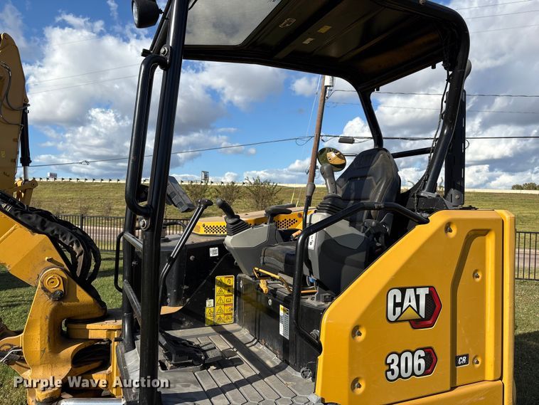 image for item EA7098 2021 Caterpillar 306 CR mini excavator