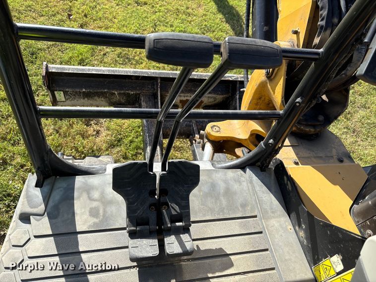 image for item EA7098 2021 Caterpillar 306 CR mini excavator