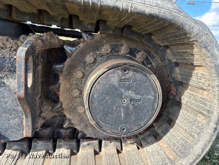 image for item EA7098 2021 Caterpillar 306 CR mini excavator