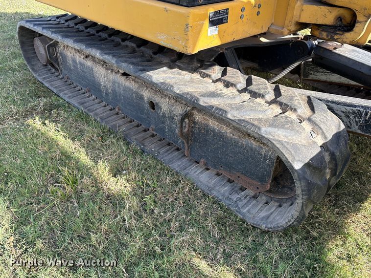 image for item EA7098 2021 Caterpillar 306 CR mini excavator
