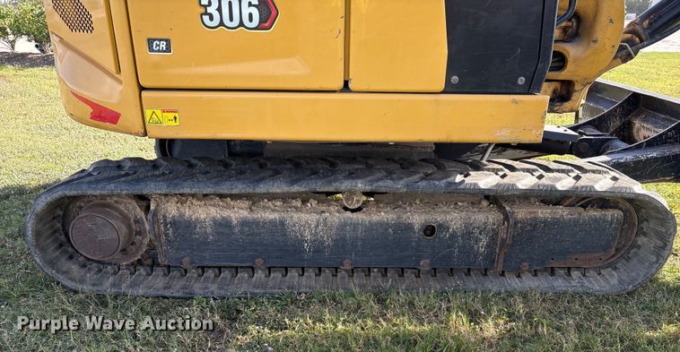 image for item EA7098 2021 Caterpillar 306 CR mini excavator