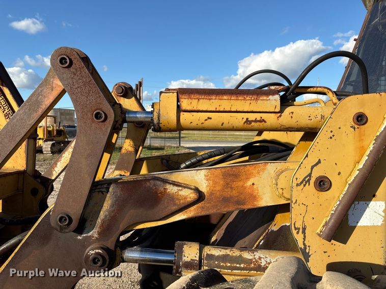 image for item EA7099 Hydro-Ax 411EX feller buncher