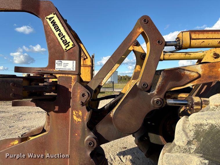 image for item EA7099 Hydro-Ax 411EX feller buncher