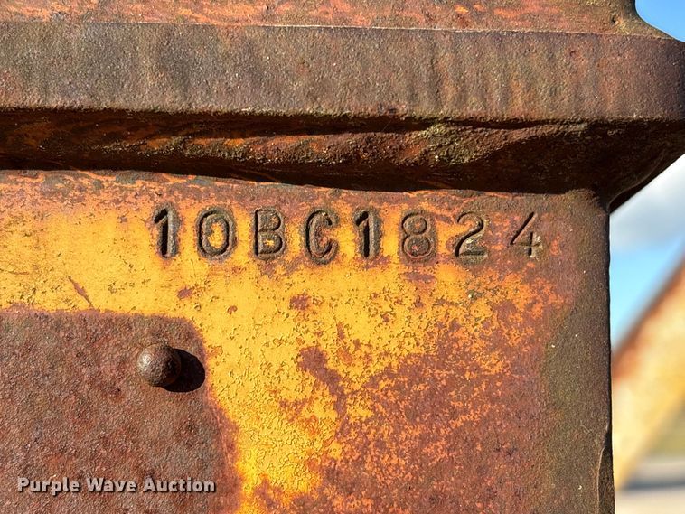 image for item EA7099 Hydro-Ax 411EX feller buncher