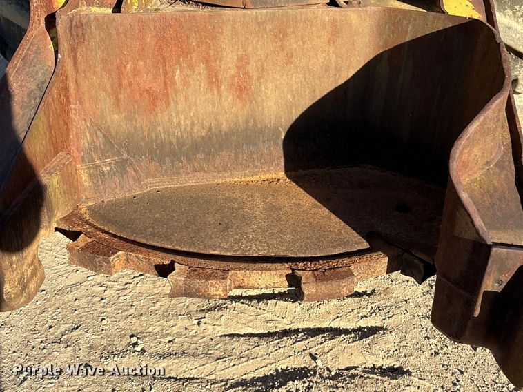 image for item EA7099 Hydro-Ax 411EX feller buncher