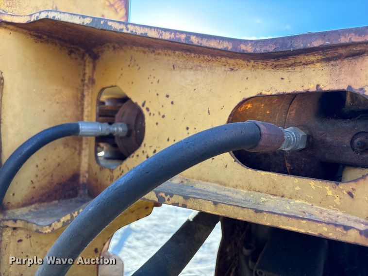 image for item EA7099 Hydro-Ax 411EX feller buncher