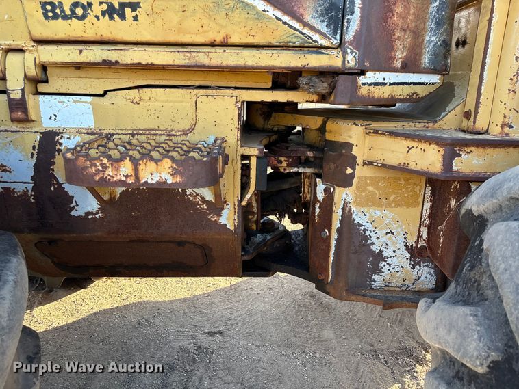 image for item EA7099 Hydro-Ax 411EX feller buncher