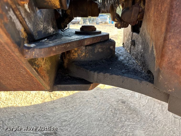 image for item EA7099 Hydro-Ax 411EX feller buncher