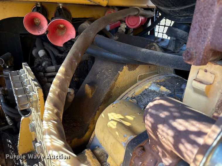 image for item EA7099 Hydro-Ax 411EX feller buncher